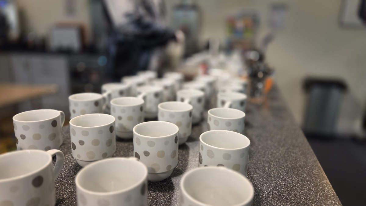 5 serve tea coffee mugs Spring Mount church barrow in furness cumbria